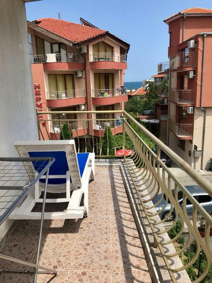 Helga Apartment Obzor Exterior foto